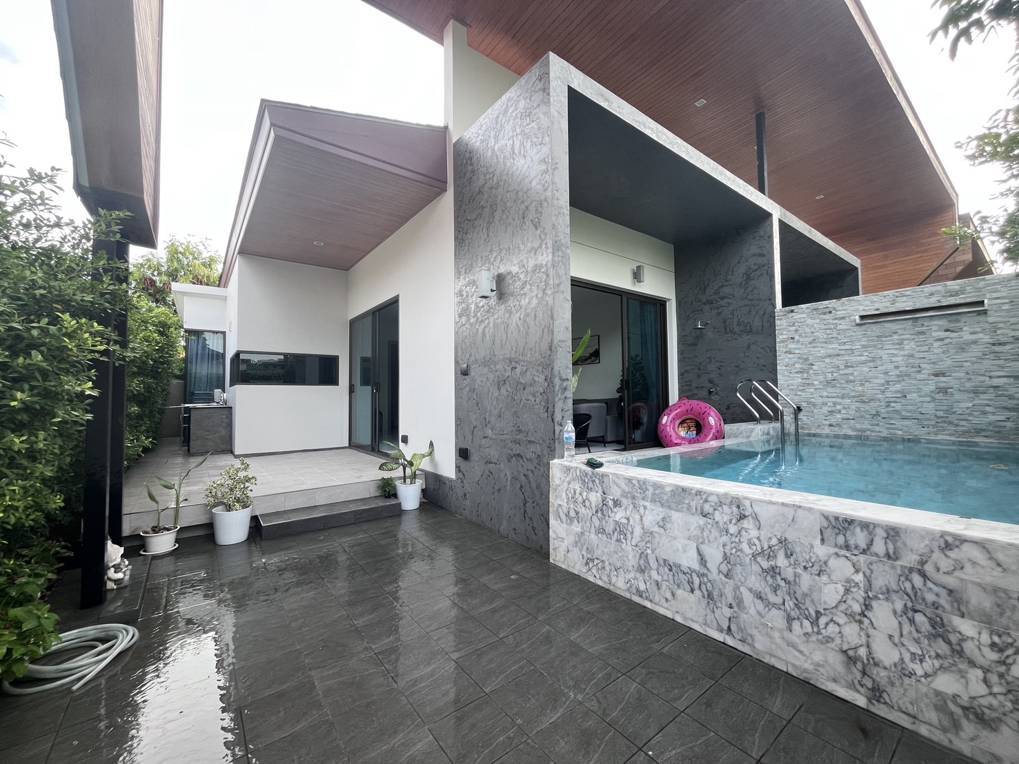 Pool Villa