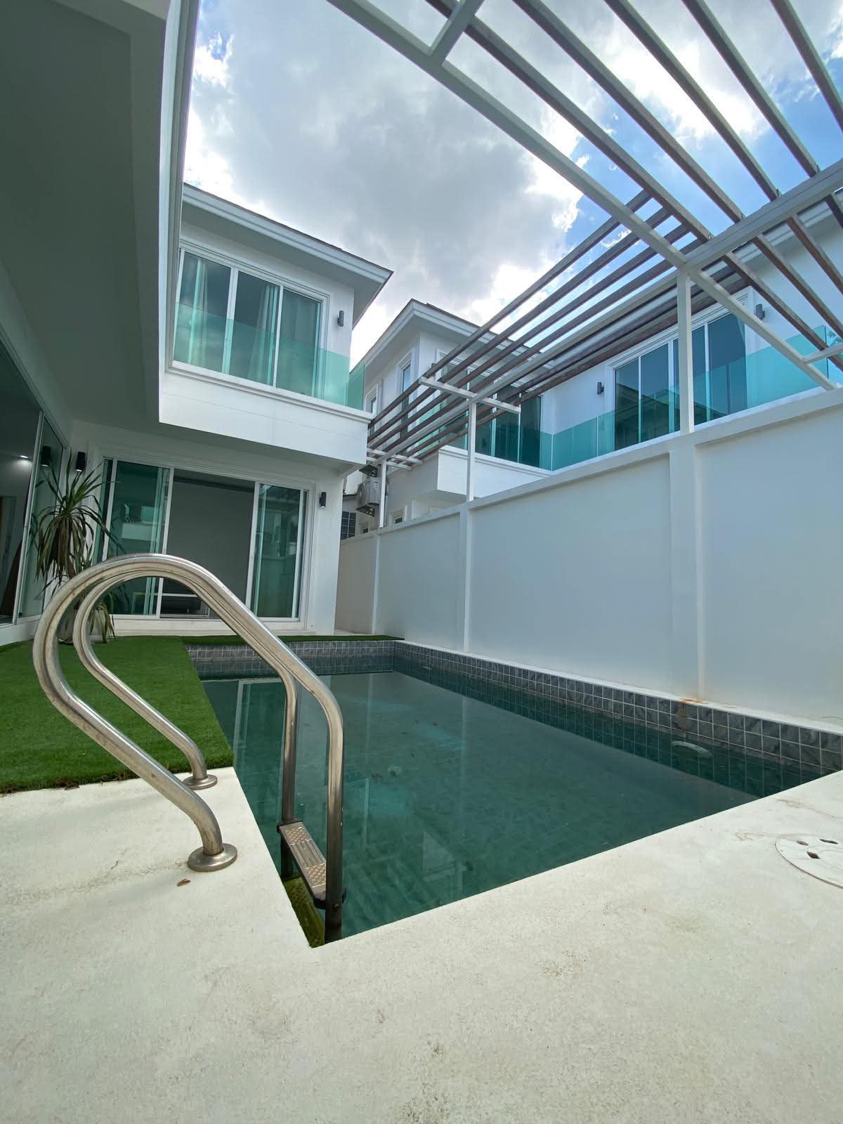 Pool Villa